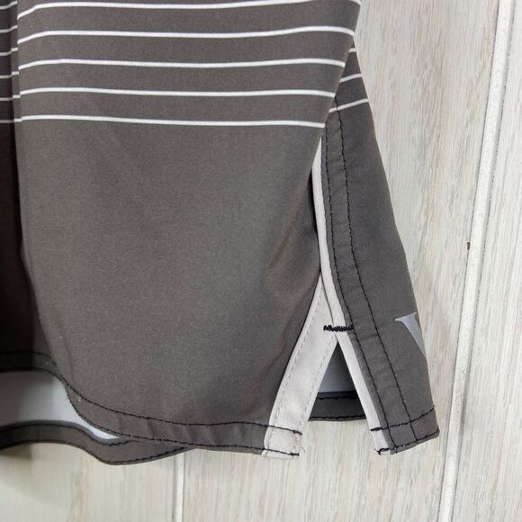 Vuori Trail Running Shorts Men’s XXL Striped Liner Anti-Odor - Picture 2 of 8